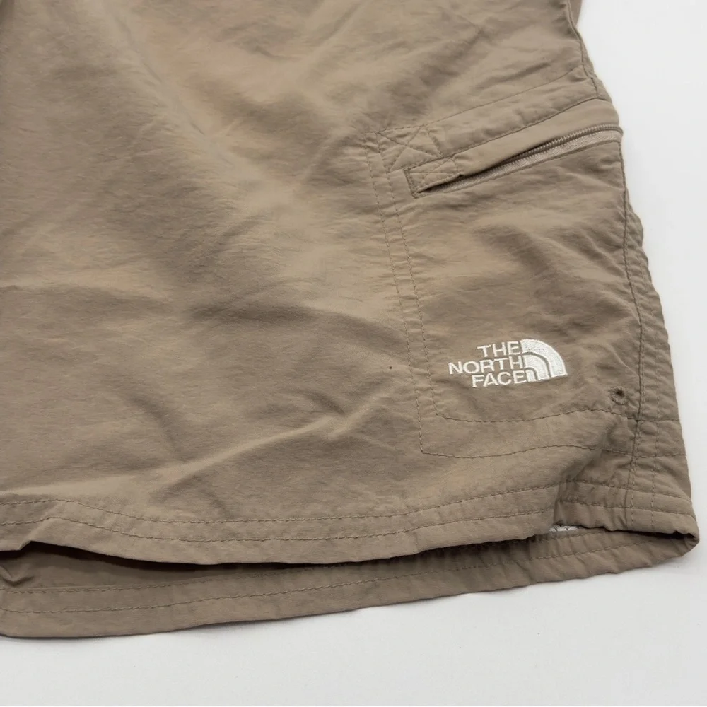 Men's Small The North Face Beige Nylon‎ Belted Cargo Hiking Shorts Gorpcore Hike